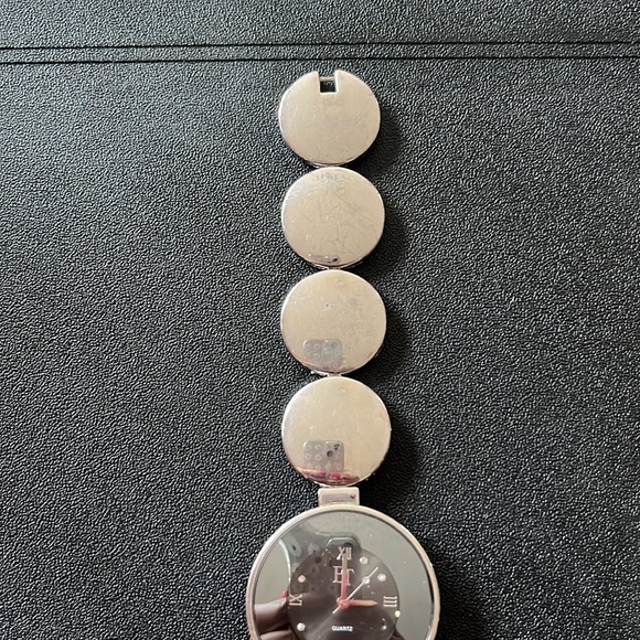 Stainless Steel Nickel free silver Watch 8” length Round face & links - Picture 3 of 10